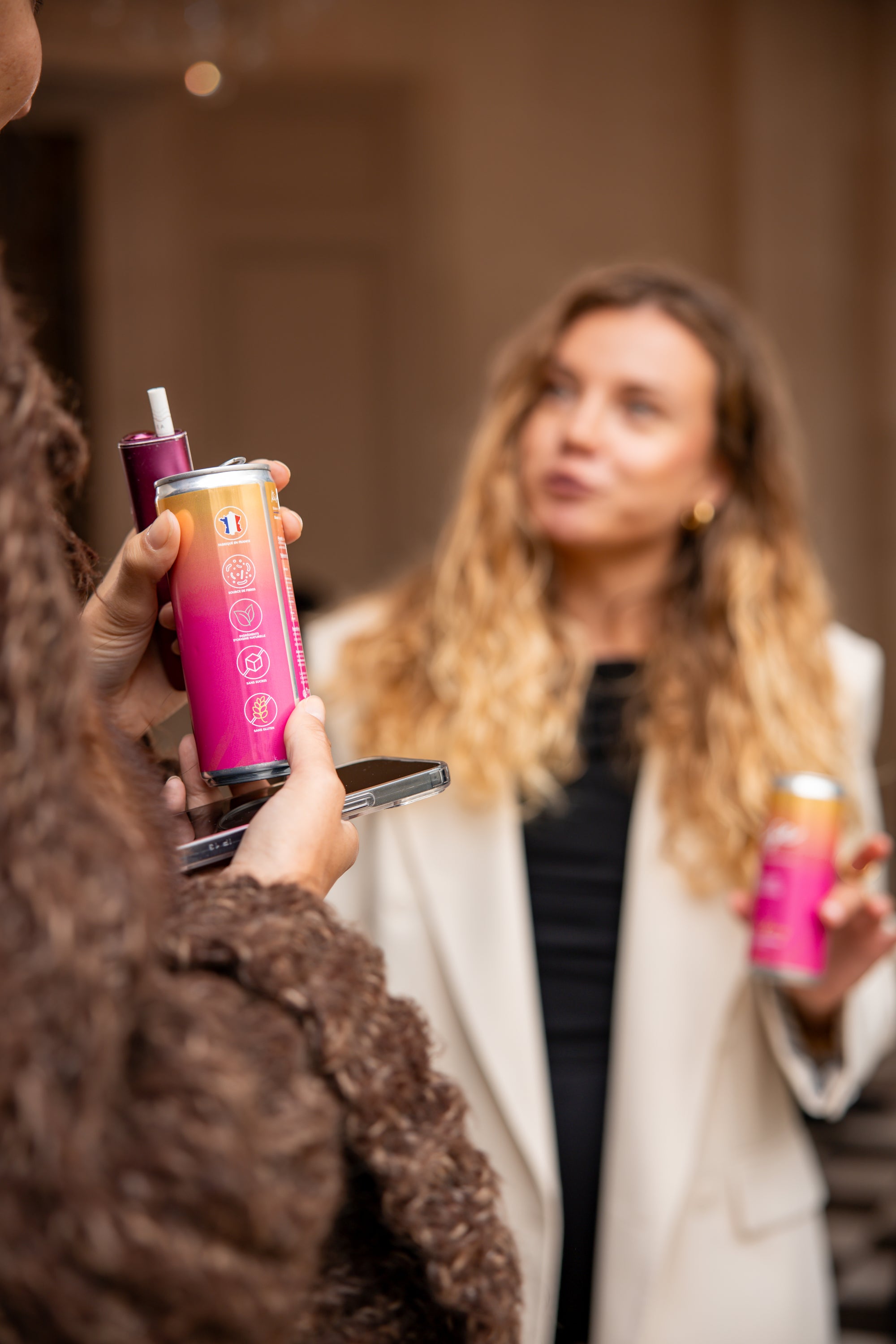 Rise Drinks est une boisson fonctionnelle et boisson saine aux fibres prébiotiques, elle prend soin du microbiote intestinal au quotidien, faible en calories, ingrédients d'origine naturelle, fabriqué en France. Boisson saine et riche en fibres. Sans alcool.